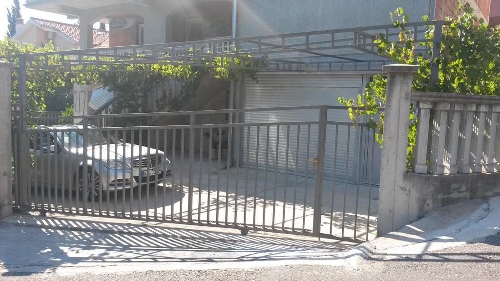 Apartment Villa Dobrijevic -Seljanovo Tivat Exterior photo